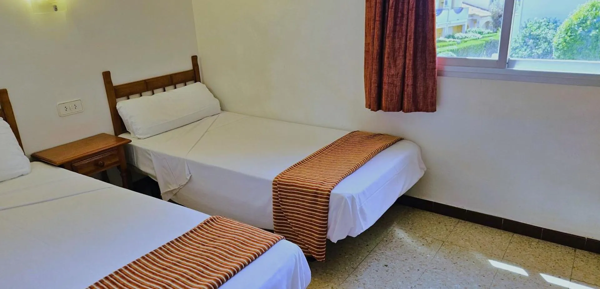 Apartamentos La Masia L'Estartit